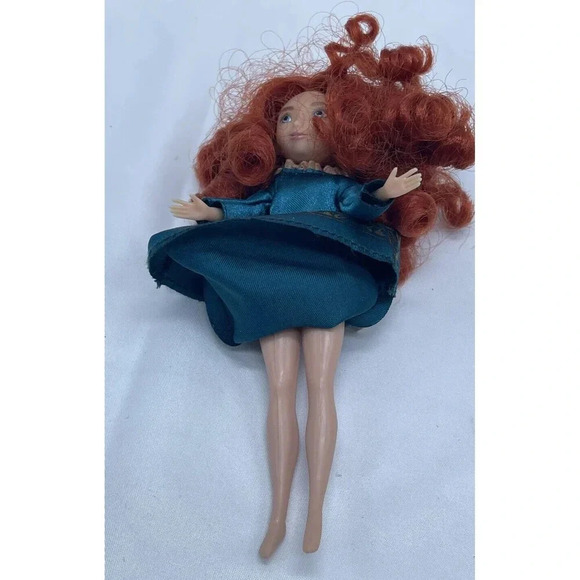 Disney Store Parks Exclusive Princess Collection Merida 6" Mini Doll Dress Brave - Picture 6 of 11